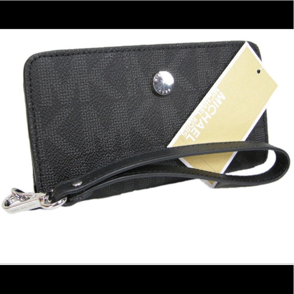 🔥FINAL DROP🔥 Michael kors phone wristlet